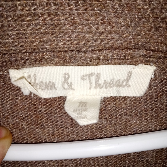 Womens Sweater - Picture 2 of 2